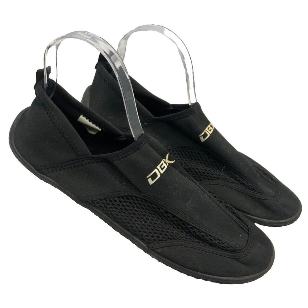 DBX Mens Sz 10 Black Swim Mesh Slip Resistant Aqua Water Shoes